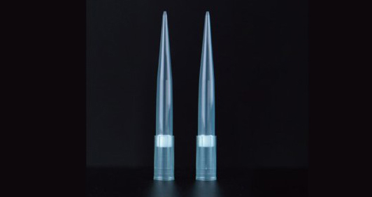 Low retention pipette tip